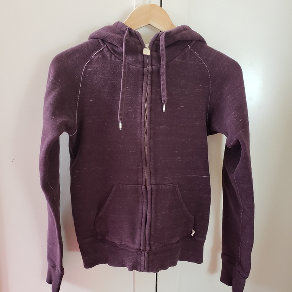 Aritzia TNA hoodie - Picture 1 of 2